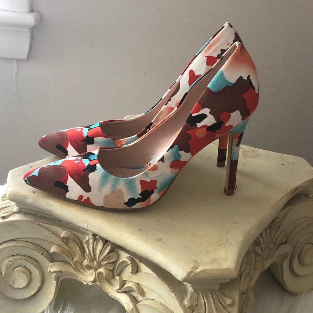 Charles David, women pumps